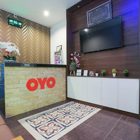 קוטה בארו Oyo 90274 Wadi Isfa Inn מראה חיצוני תמונה